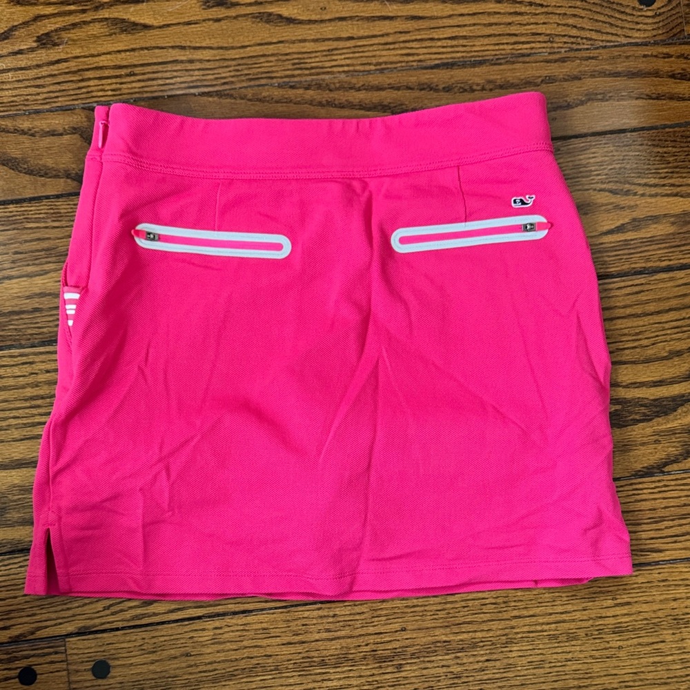 Vineyard Vines Athletic Skirt with Zipper Pockets